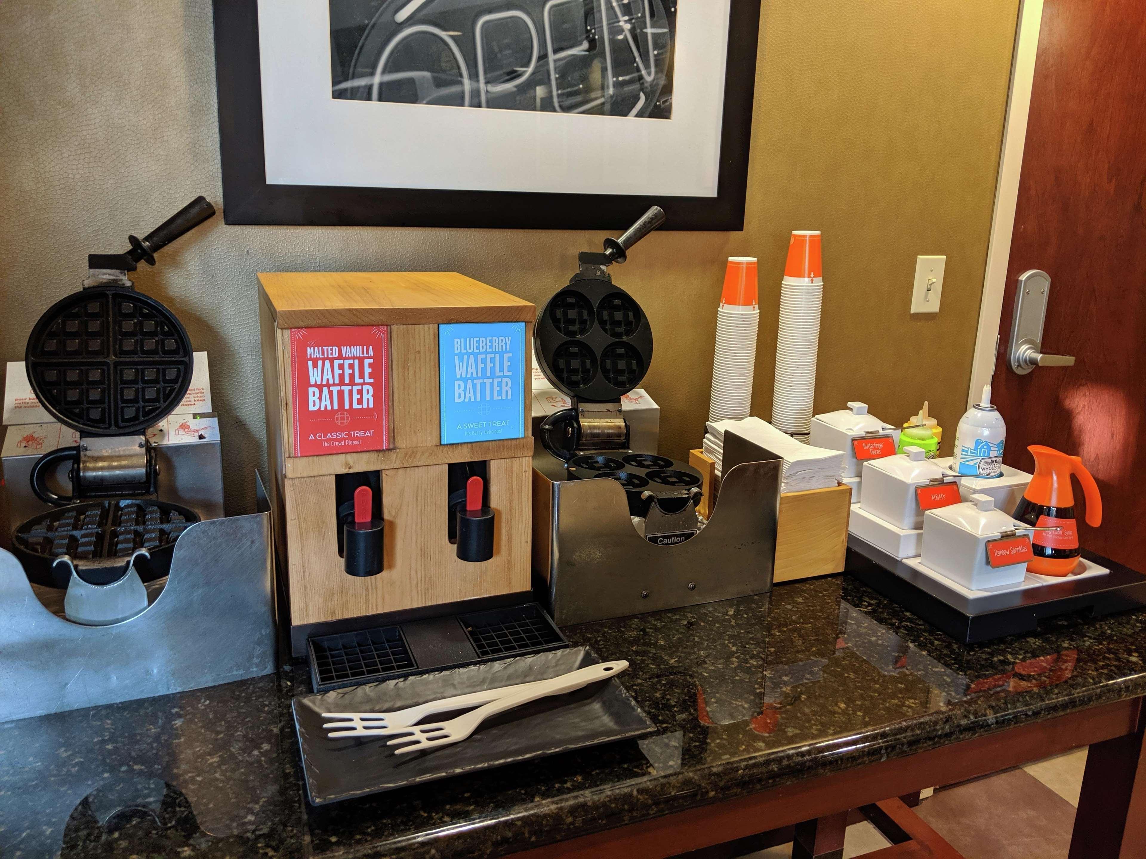 Hampton Inn&Suites Cincinnati-Union Centre West Chester Extérieur photo