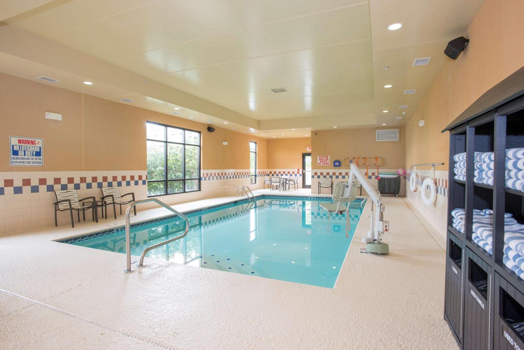 Hampton Inn&Suites Cincinnati-Union Centre West Chester Extérieur photo